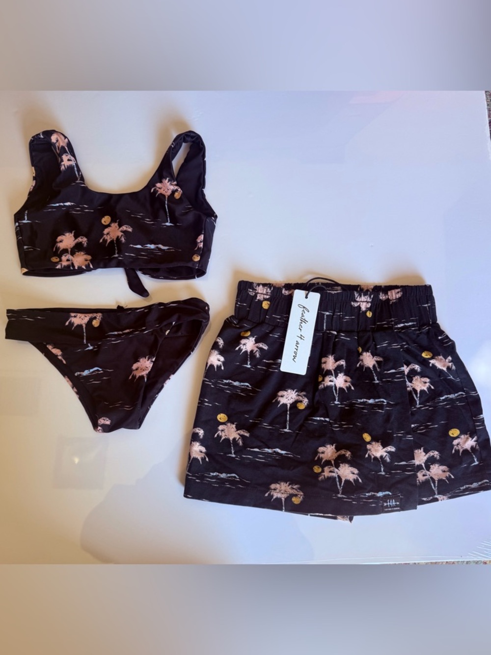 Feather 4 Arrow girls 3 piece swim set!